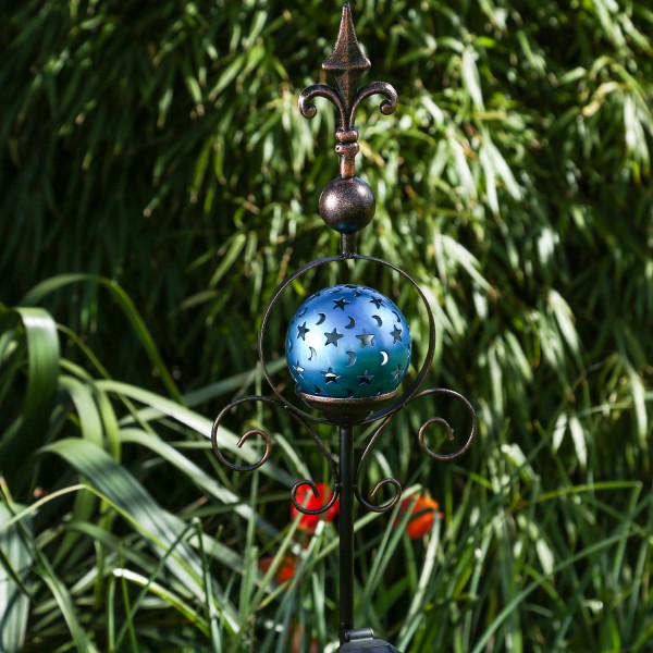 LED Solar Gartenstecker VINTAGE - Solarstab mit geschwungenen Ornamenten - H: 1,28m - messing