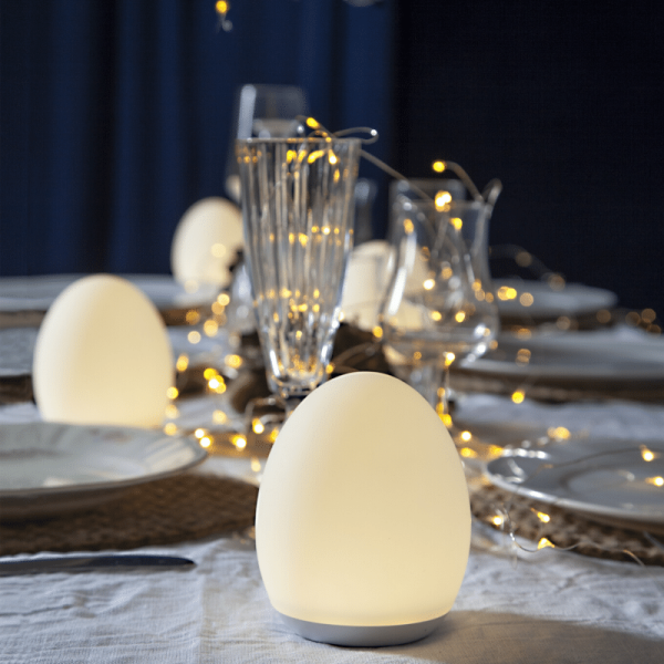 LED Nachtlicht/Dekoleuchte - 8 Farben (RGB+W) - USB-Anschluss - Batteriebetrieb - H: 11cm - weiß