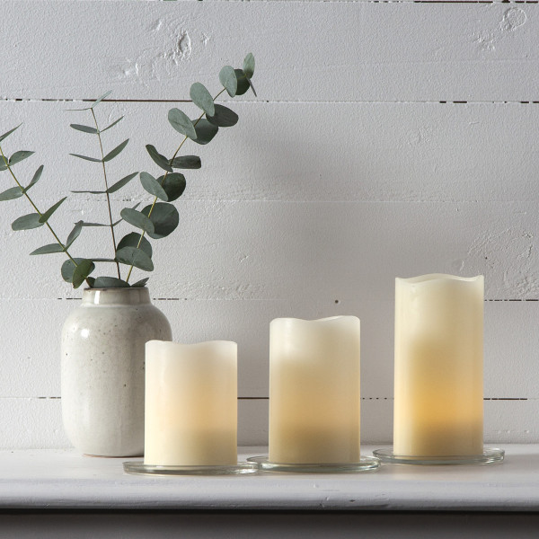 LED Kerzenset Wave - Echtwachs - flackernd - Timer - Fernbedienung - creme - 3er Set