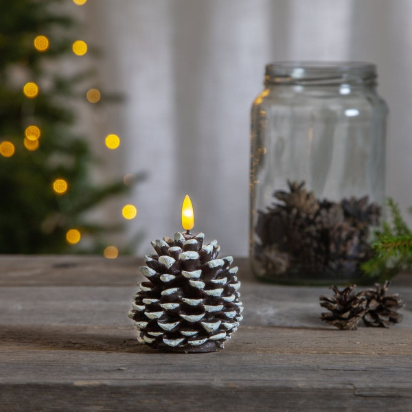 LED Kerze Kieferzapfen - Tannenzapfen - Echtwachs - warmweiße LED - H: 10,5cm D: 8cm - Timer - braun