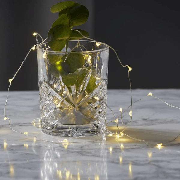 LED Drahtlichterkette "Dew Drop" - 40 warmweiße LED - silberner Draht - 2m - Batteriebetrieb - Timer